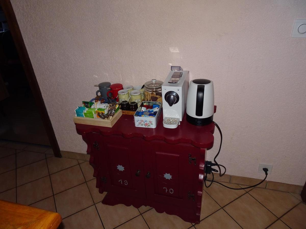 Bed and Breakfast La Grange A Caroline Ayent Экстерьер фото